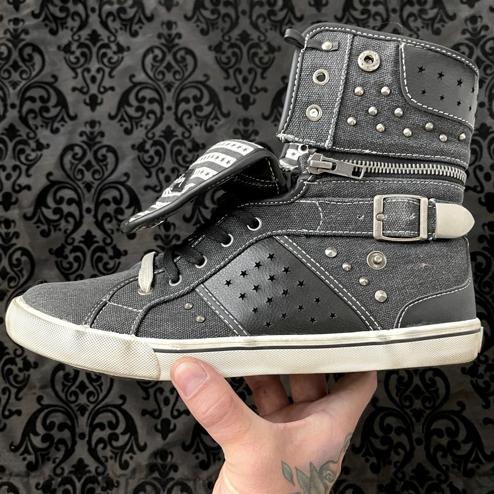 Pastry high top shoes